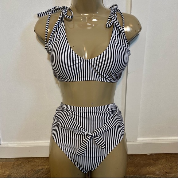Striped high waisted bikini set - Picture 1 of 7